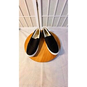 Toms Slip On Loafers Size 9.5